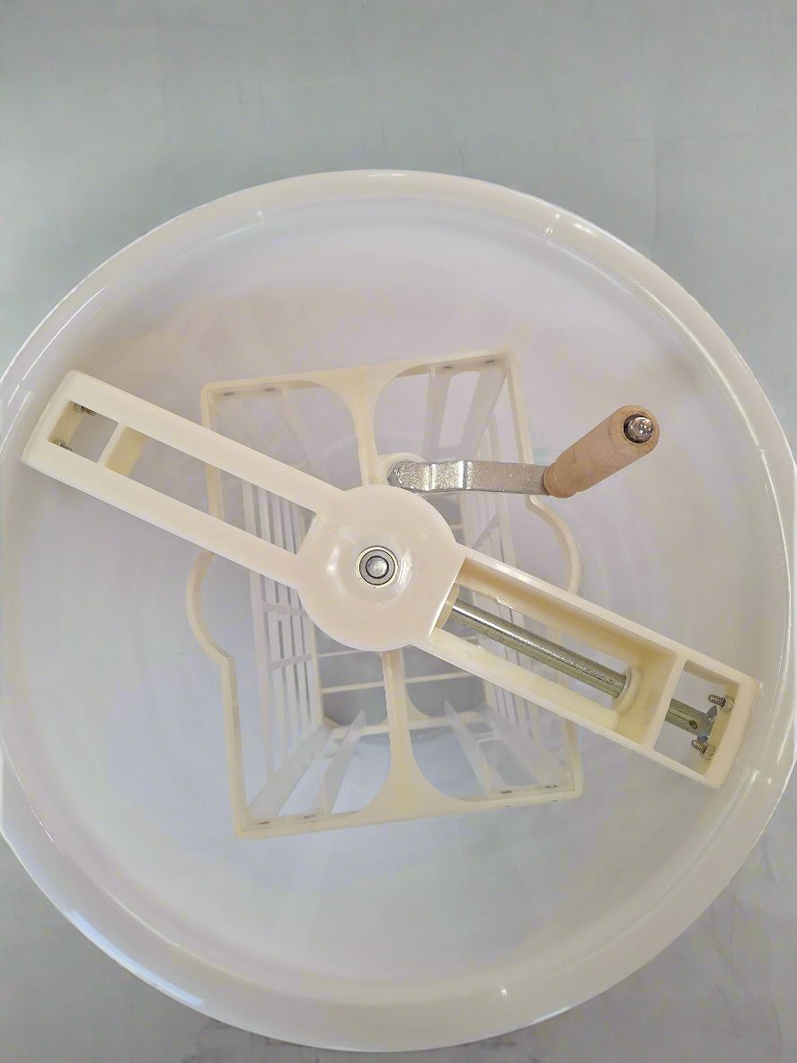 TBS Economy Honey Extractor (Pickup only)