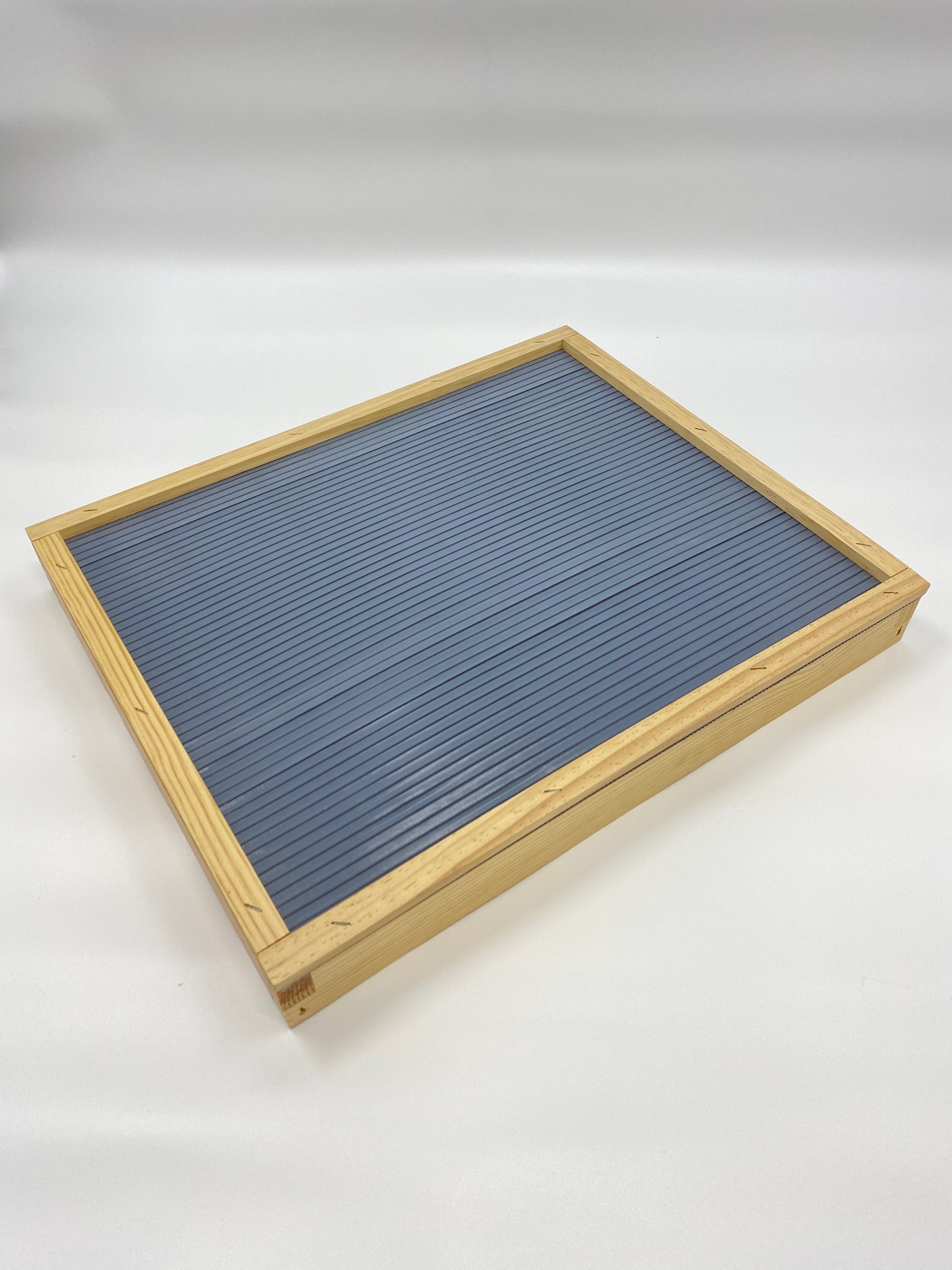 10 frame fume board